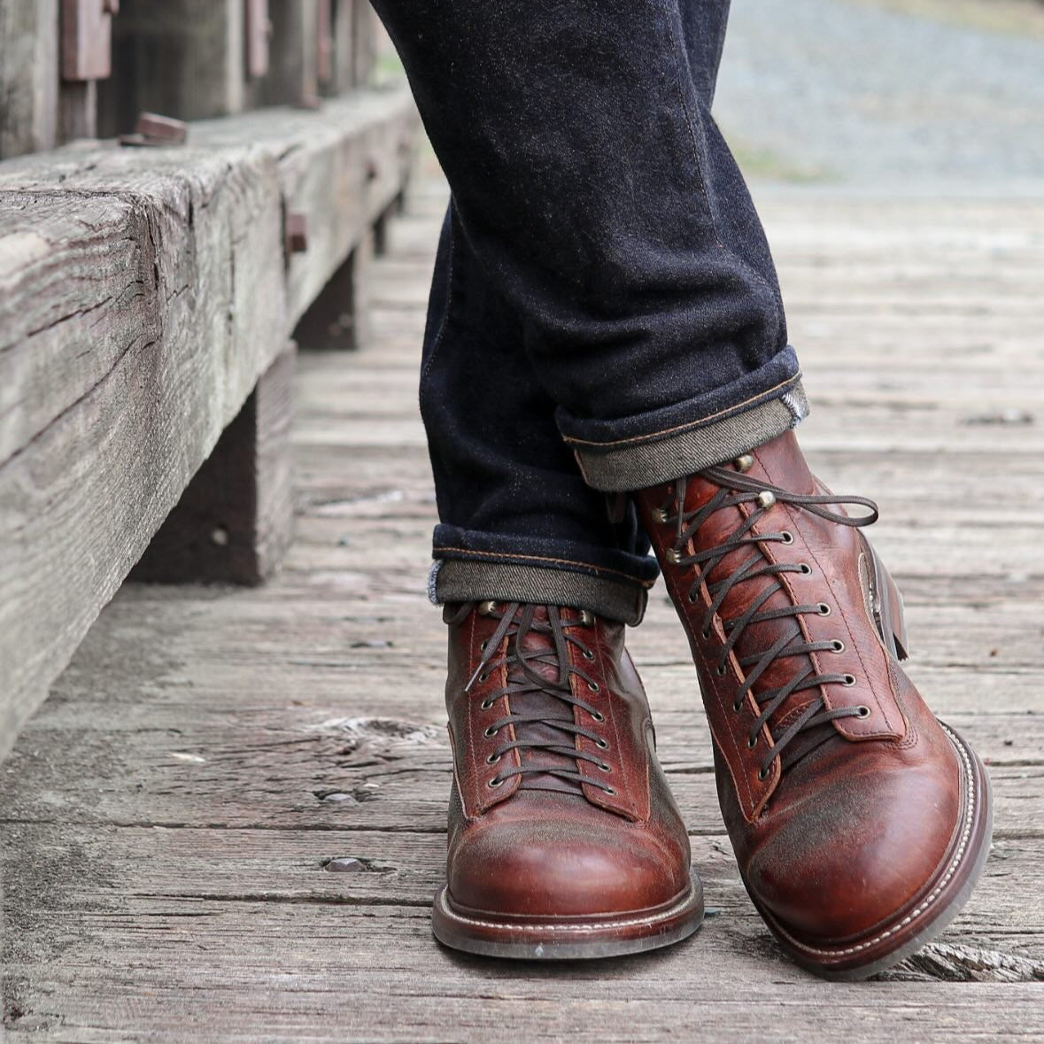 Carver - Cognac Pent Burnt Chip Tan Bison