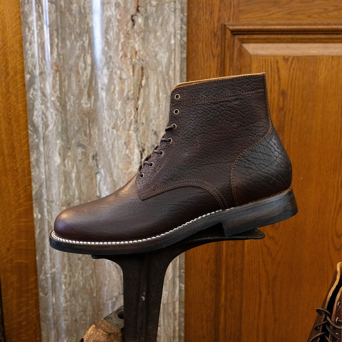 Lisbon Stitchdown - Overdyed Cognac Horsebutt