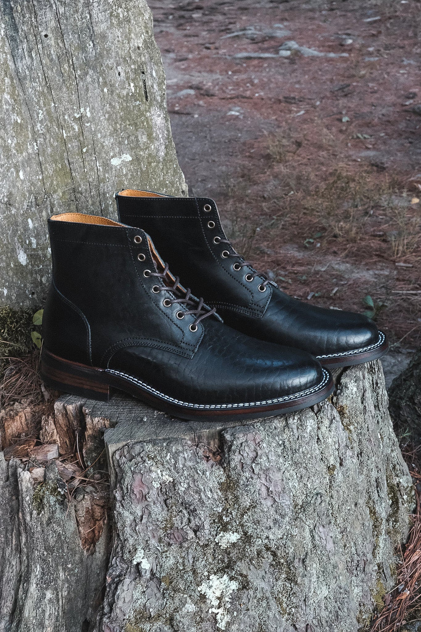 Lisbon Stitchdown - Black Rustic Horsebutt - Pre-Order