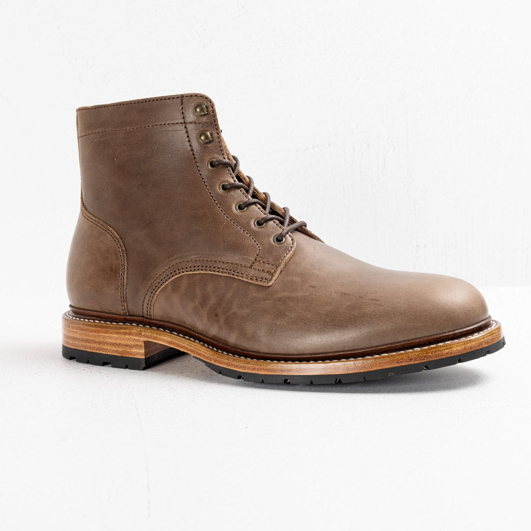 Lisbon - 1071 Horse TPR - Final Sale