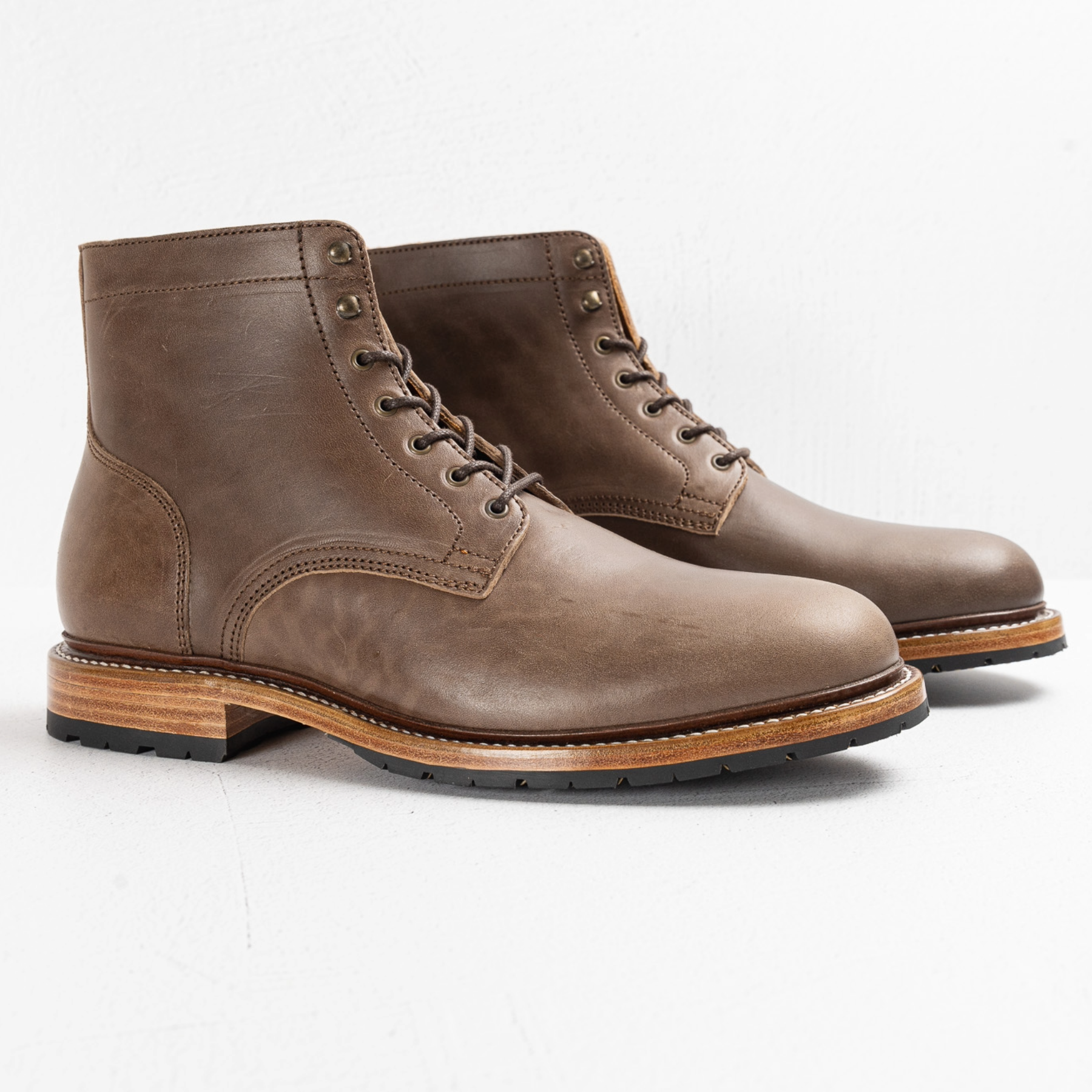 Lisbon - 1071 Horse TPR - Final Sale