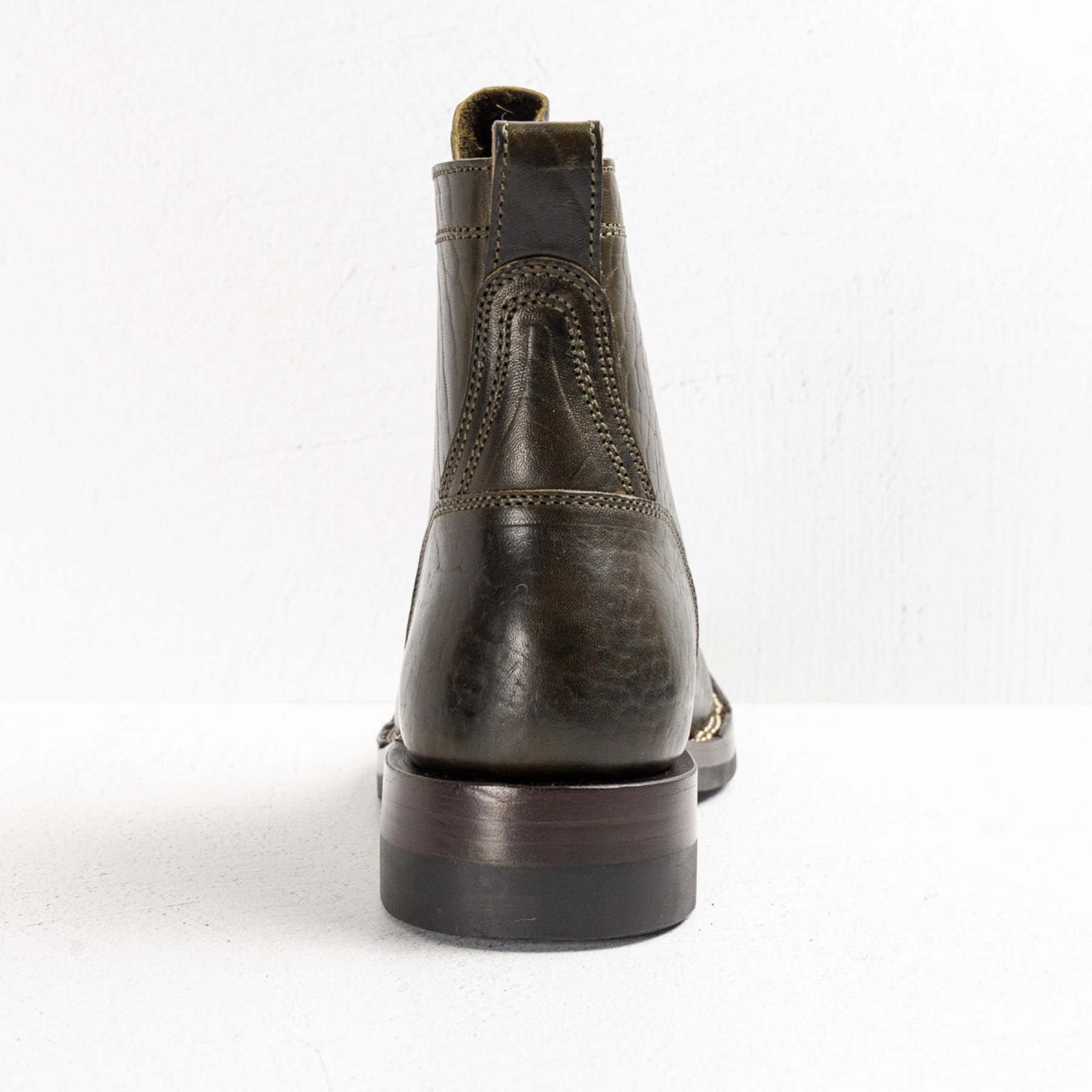 Garrett - Olive Rustic Horsebutt