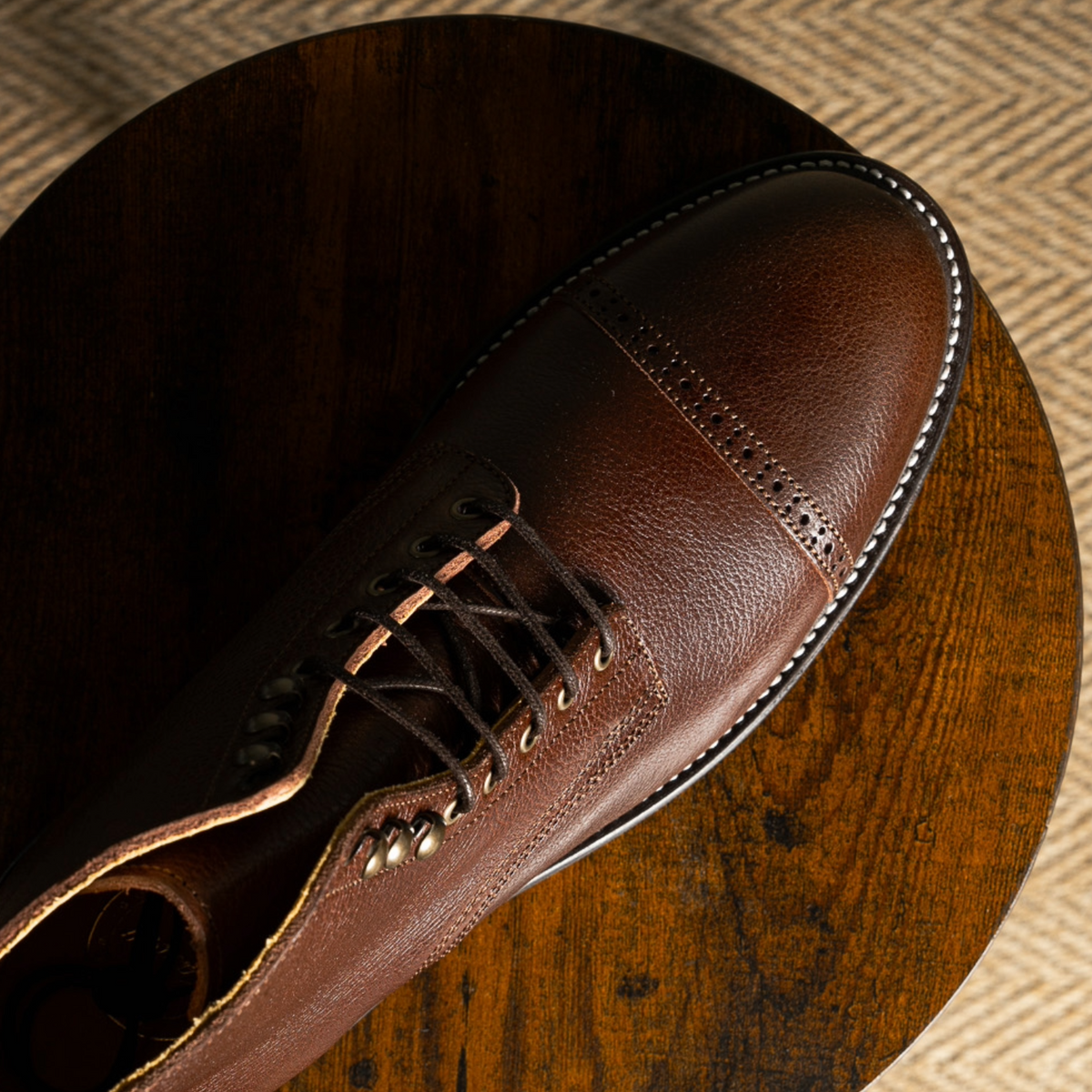 Wilson - Brown Tarnsjo Grain - Sample