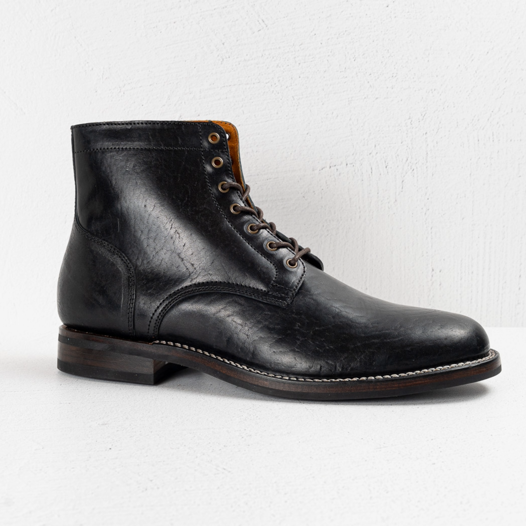 Lisbon Stitchdown - Black Rustic Horsebutt - Pre-Order