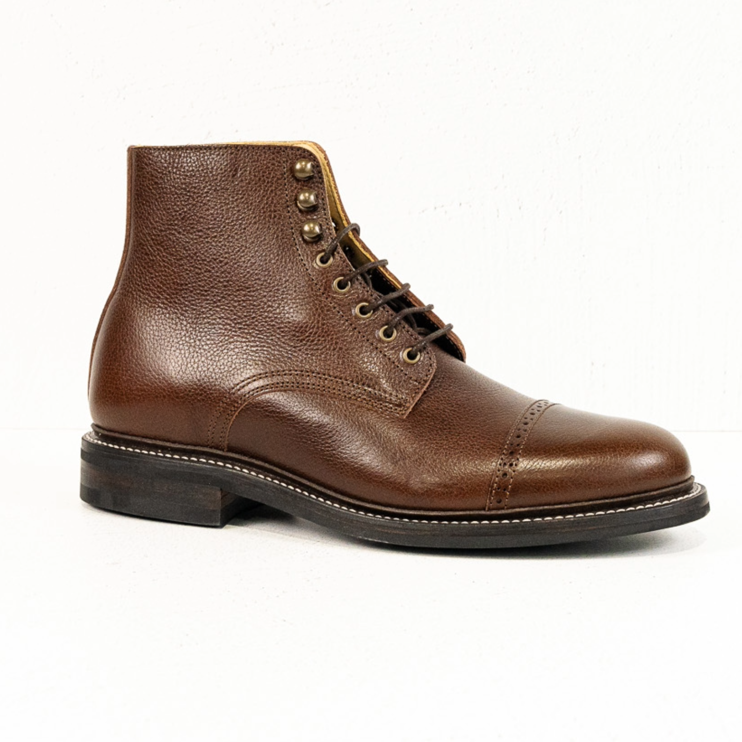 Wilson - Brown Tarnsjo Grain - GMTO