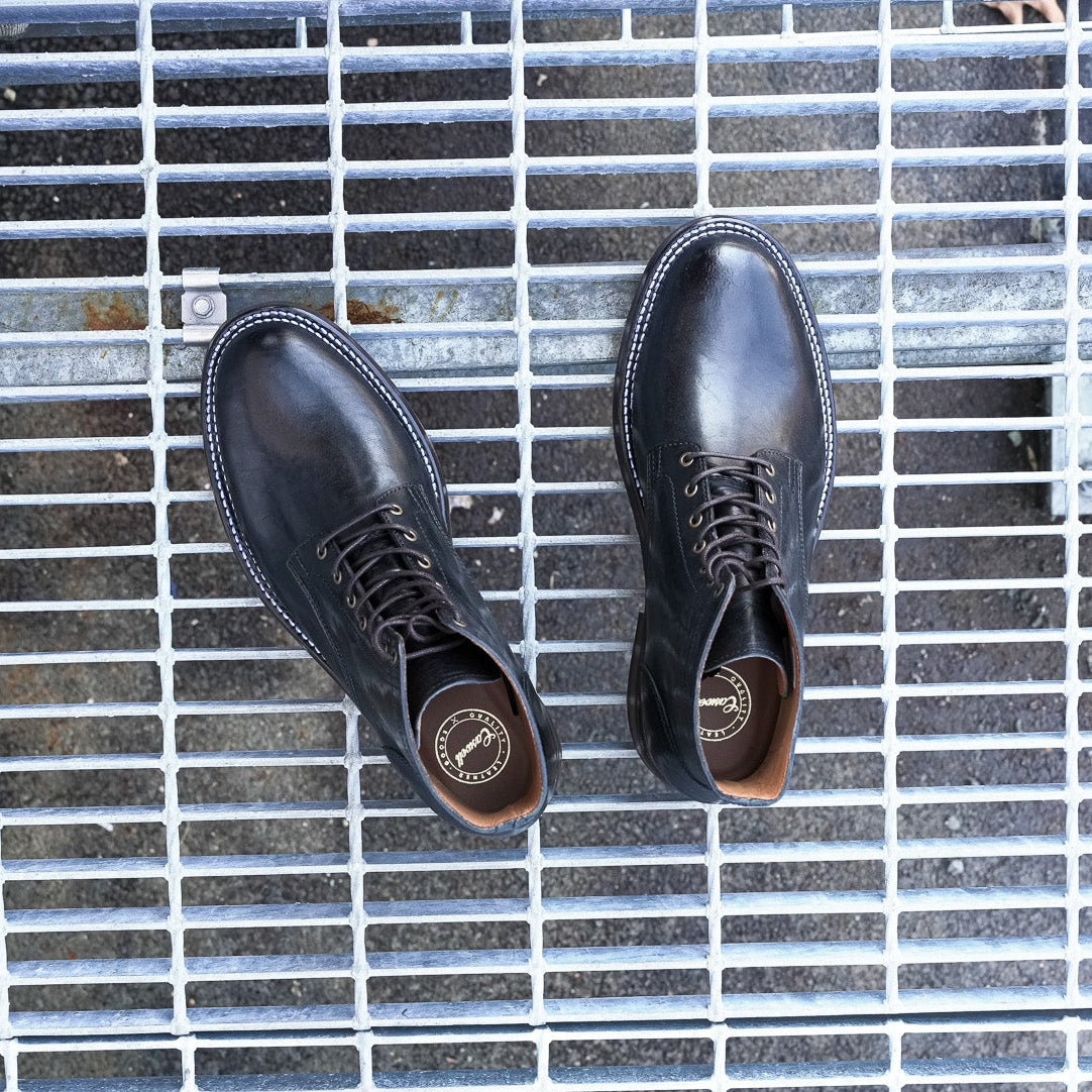 Lisbon Stitchdown - Black Rustic Horsebutt