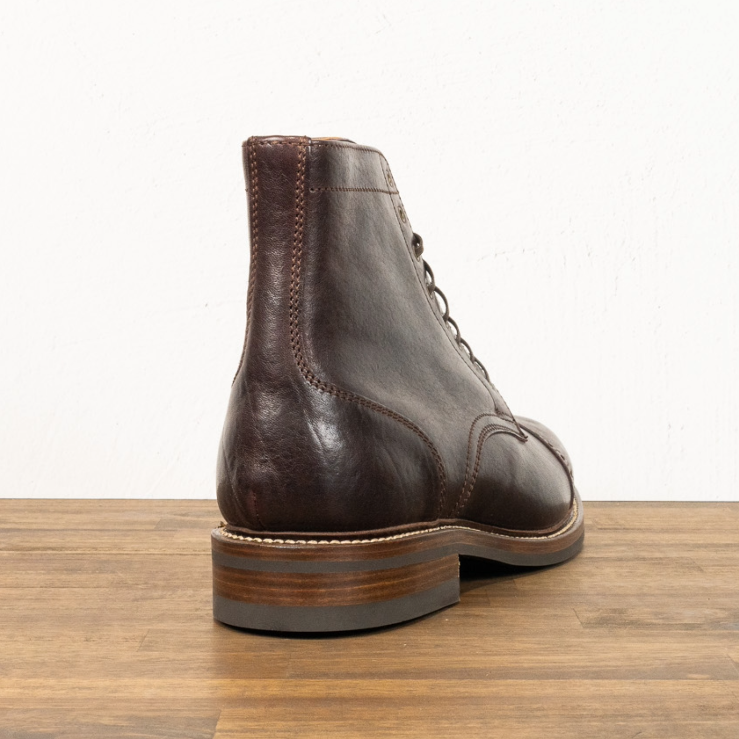 Foxhall - Burgundy Aspen Horsefront