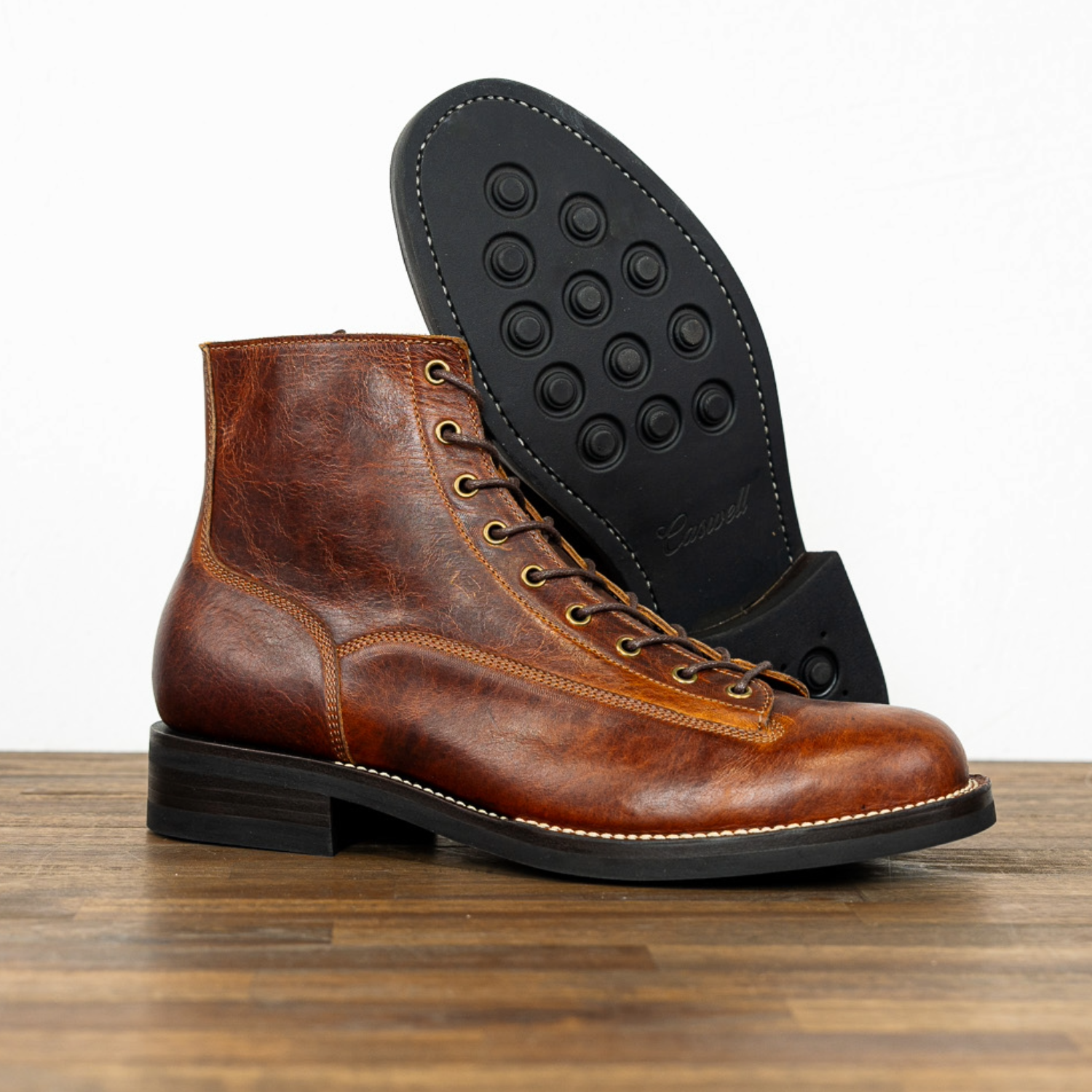 Carver - Cognac Burnt Chip Tan Bison